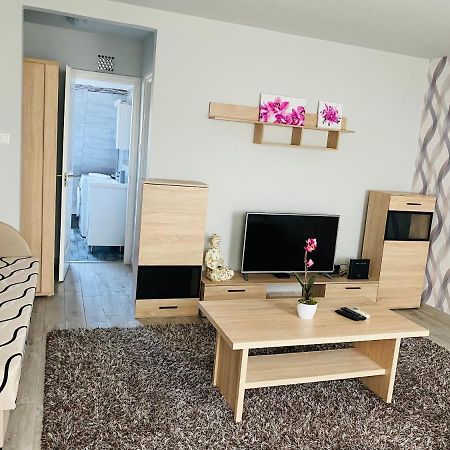 ハイデゥソボスローTamara Apartmanアパートメント エクステリア 写真