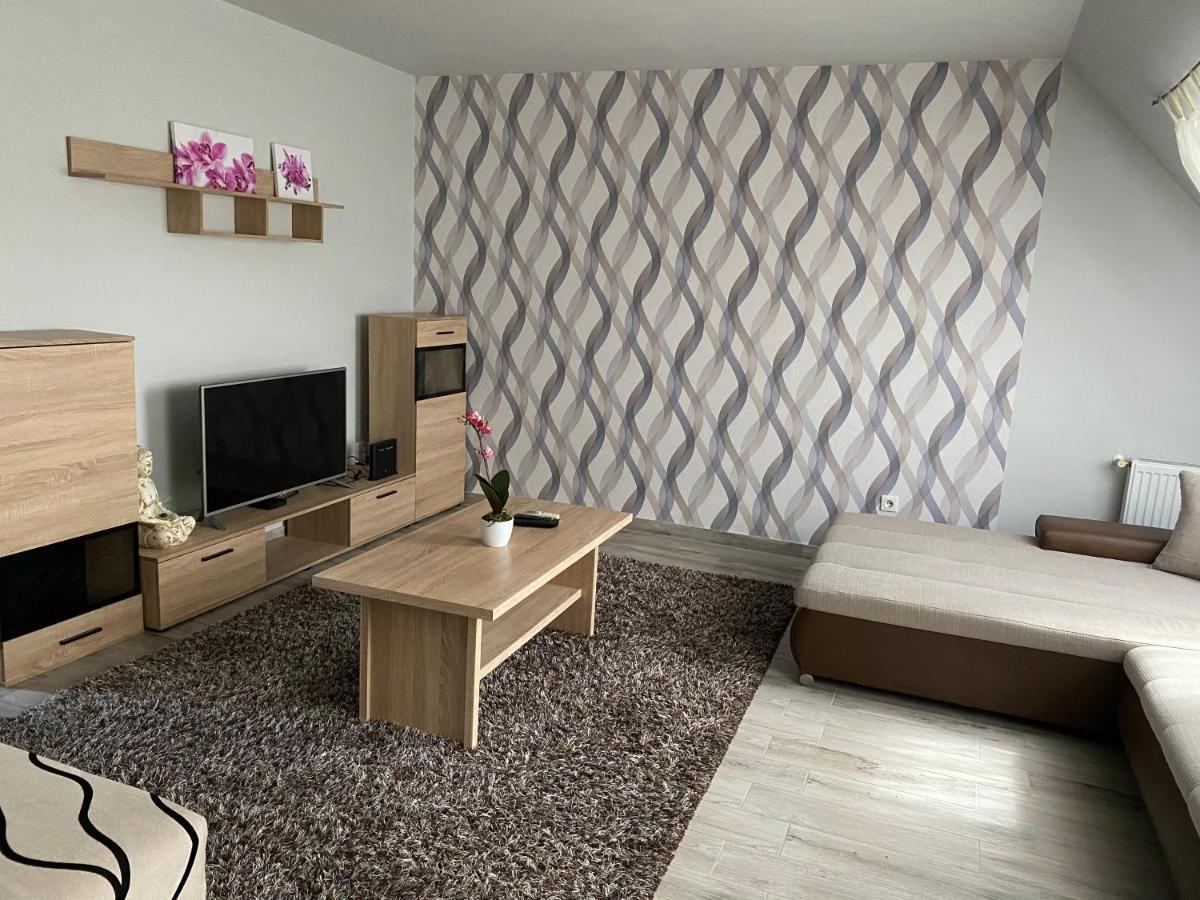 ハイデゥソボスローTamara Apartmanアパートメント エクステリア 写真