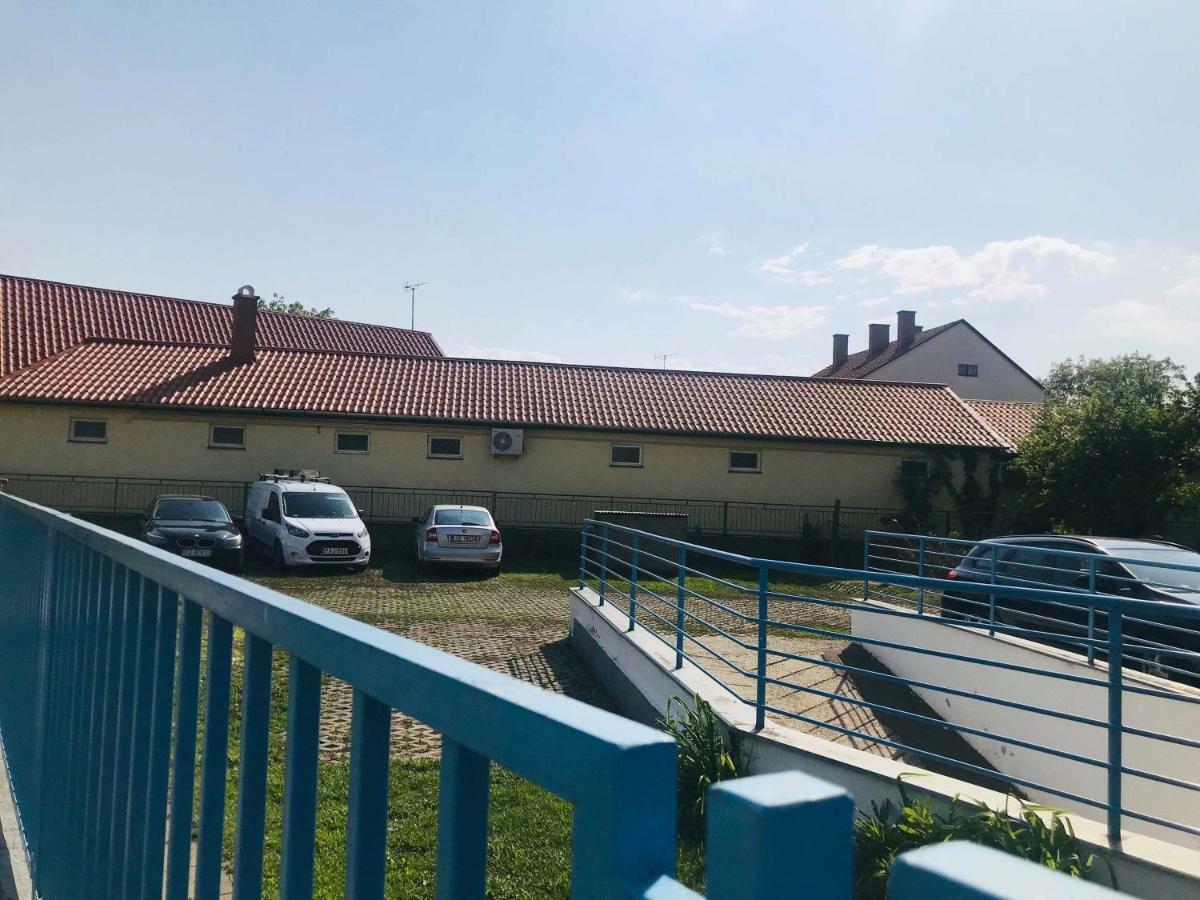 ハイデゥソボスローTamara Apartmanアパートメント エクステリア 写真